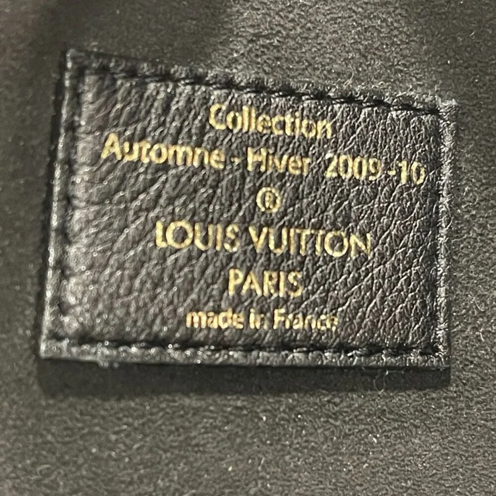 Louis Vuitton Runway Alma Eclipse Sequined (JB1102)